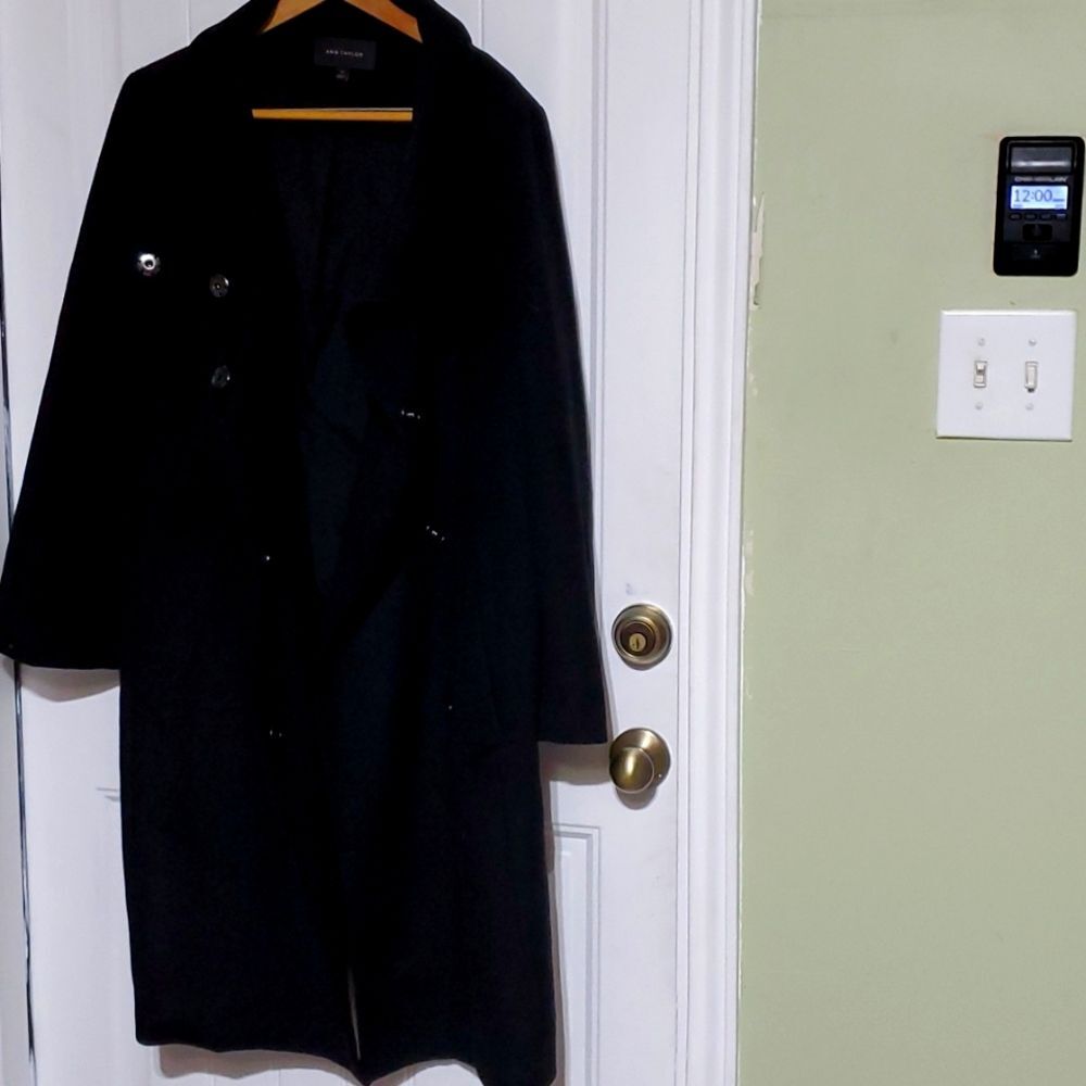 Ann Taylor Black coat Size XXL